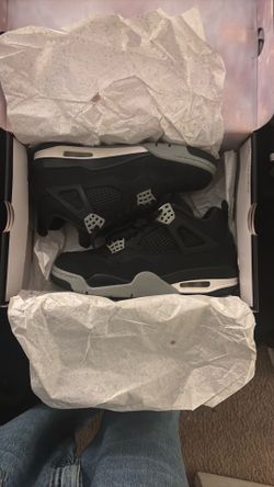 Jordan 4 Black canvas Size 8M