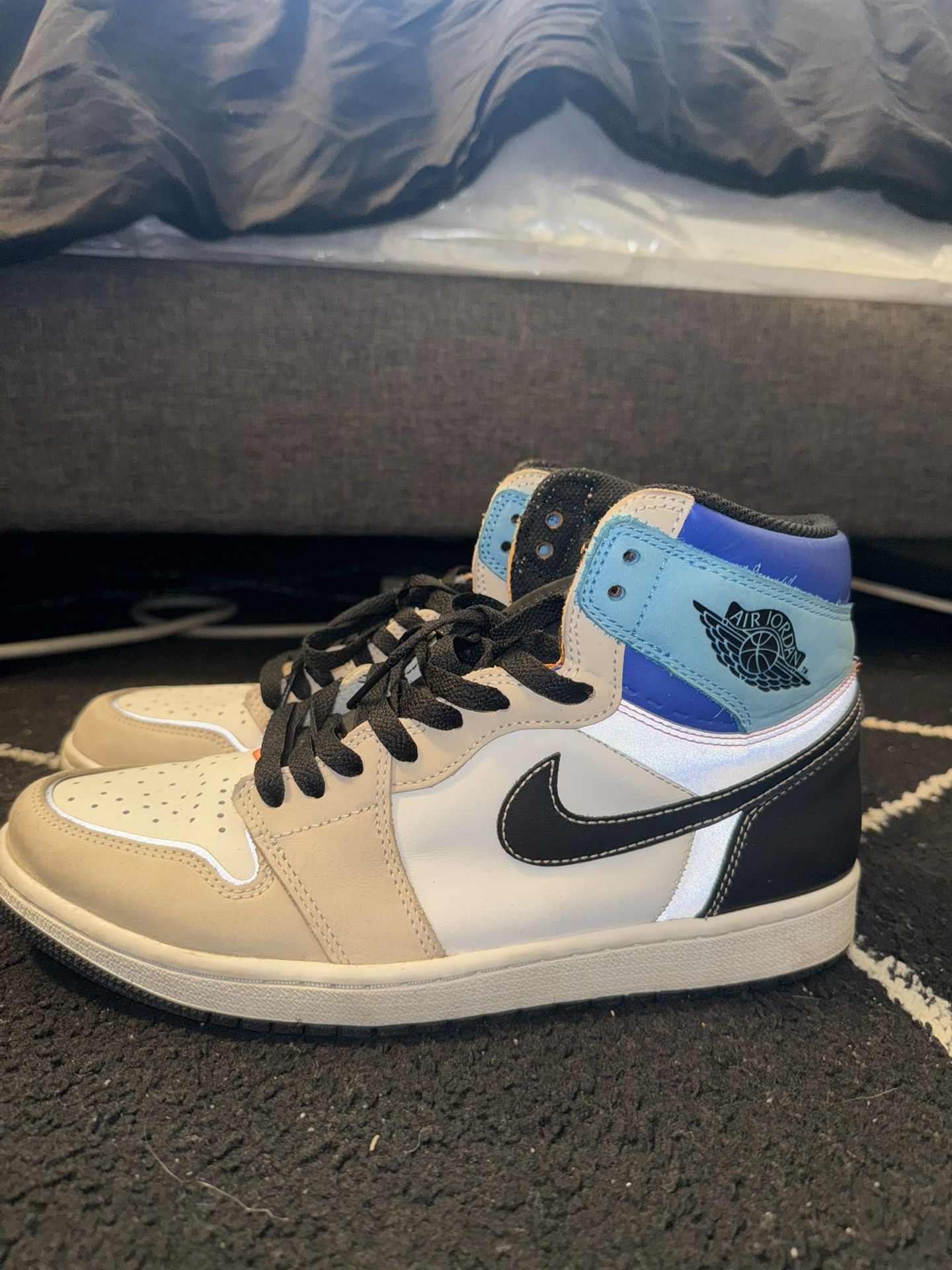 100 Jordan 1’s