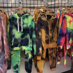 Huge Selection Of Women’s Clothing