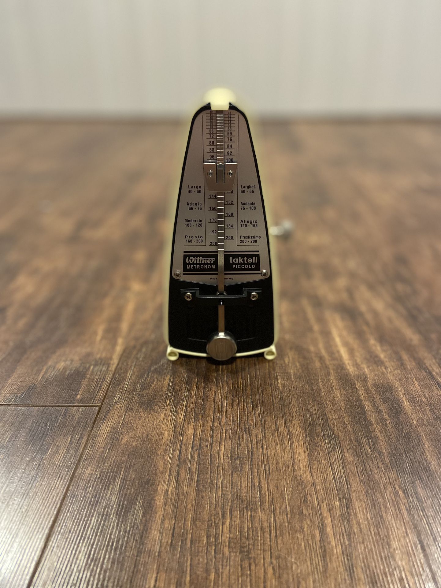 Wittner 832 Taktell Piccolo Metronome, Ivory