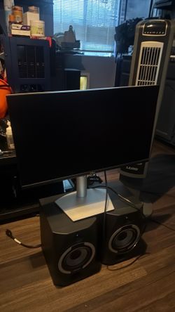 Pre-Owned Dell Monitor 24 inch S2422HZ $50