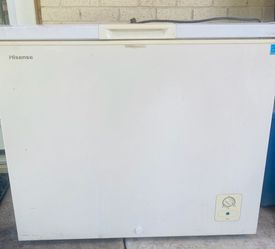 CHEST  FREZER CLEAN IN SIDE. GOOD CONDITION