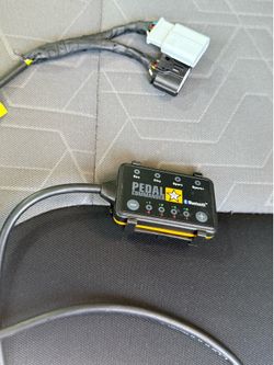 Pedal commander