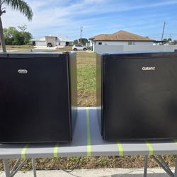 Min Fridges For Sale. 