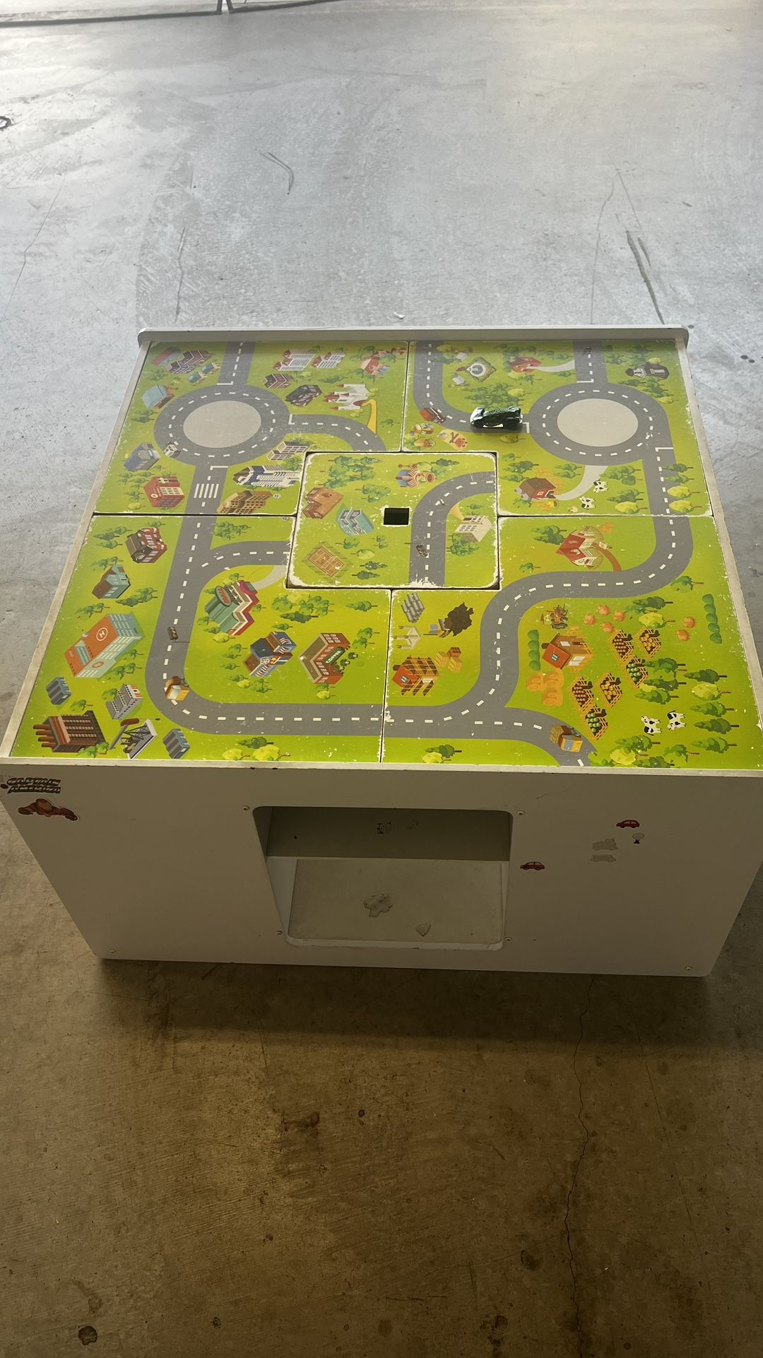 Kids Table
