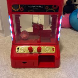 Free Claw Machine PENDING