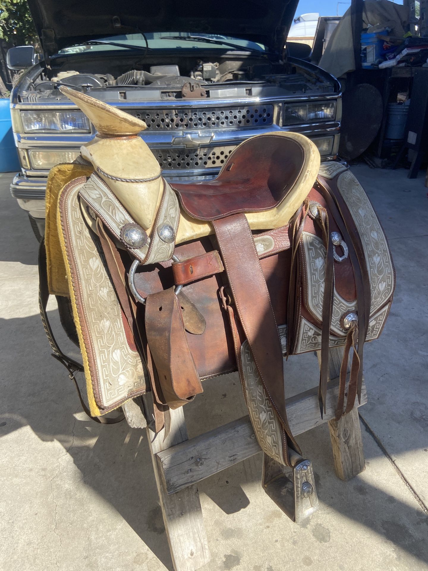 Montura Charra En Excelente Condición/Horse Saddle