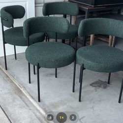 4 Dining Chairs