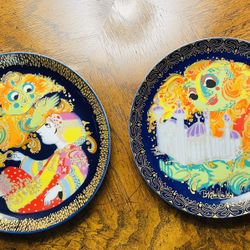 Lovely Set Of 2 Rosenthal Plates 