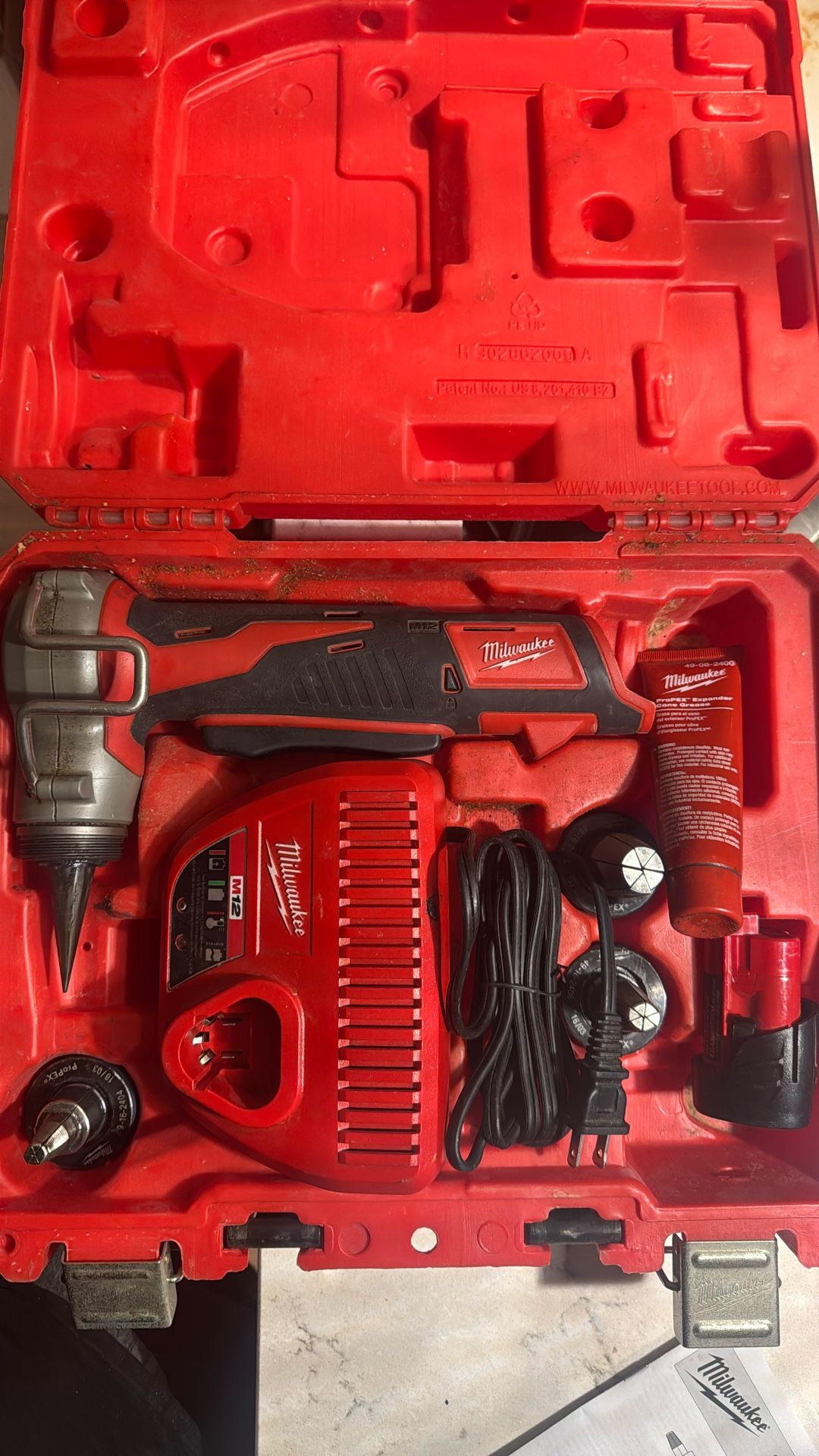 M12 FUEL ProPEX Expander Tool Kit with 1/2 in. - 1 in. RAPID SEAL ProPEX Expander Heads