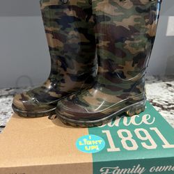 Toddler Rain boots 