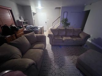 Couch/ sofa
