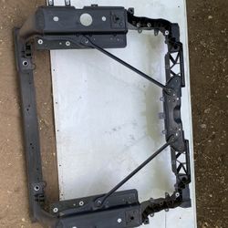 2023 Jeep Gran Cherokee Auto Parts 