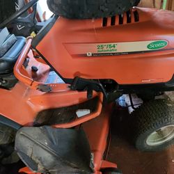Scott's John Deer Mower 
