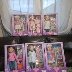 Benta De Muñecas For Girl .Size American Doll   $20  Each Benta Para Negocio , Swapmeet 