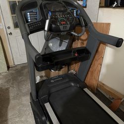 horizon fitness 7.8 at treadmill