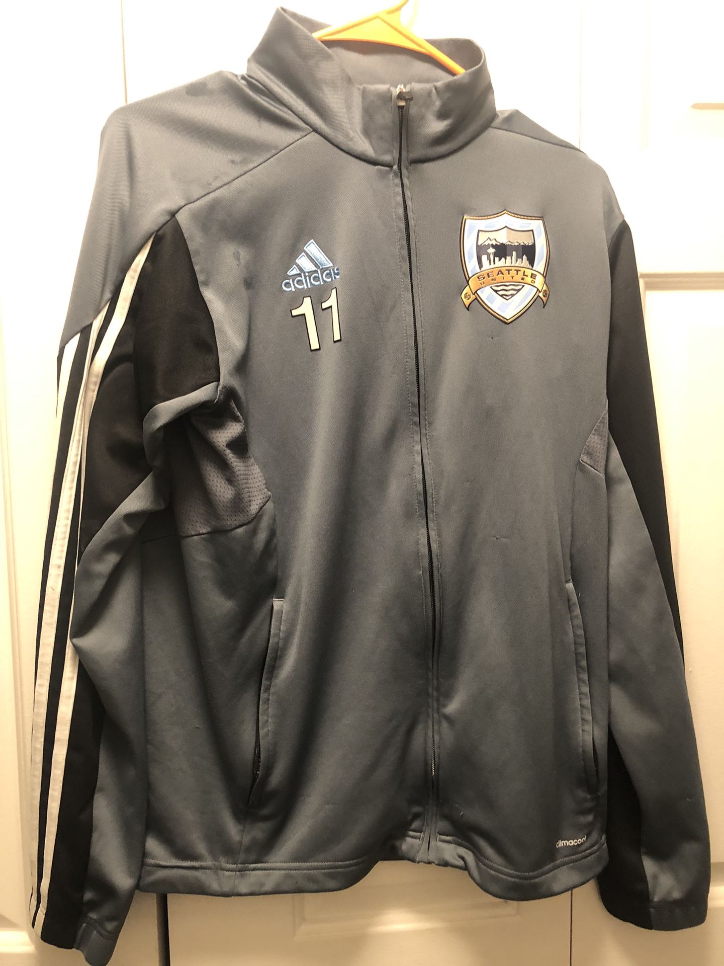 Adidas Seattle United Clamacool #11Mens Gray Full Zip Sweatshirt Jacket Sz Small