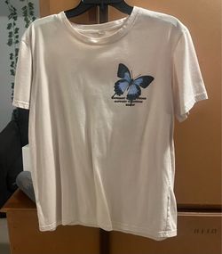 Butterfly Graphic Tee in Light Cream with Blue Accent