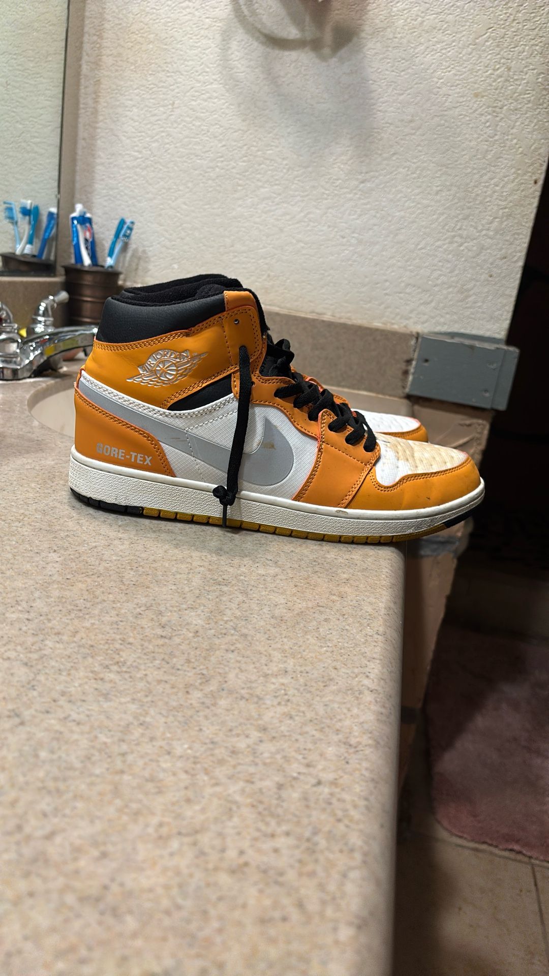 AIRJORDAN 1 ELEMENT GOR-TEX