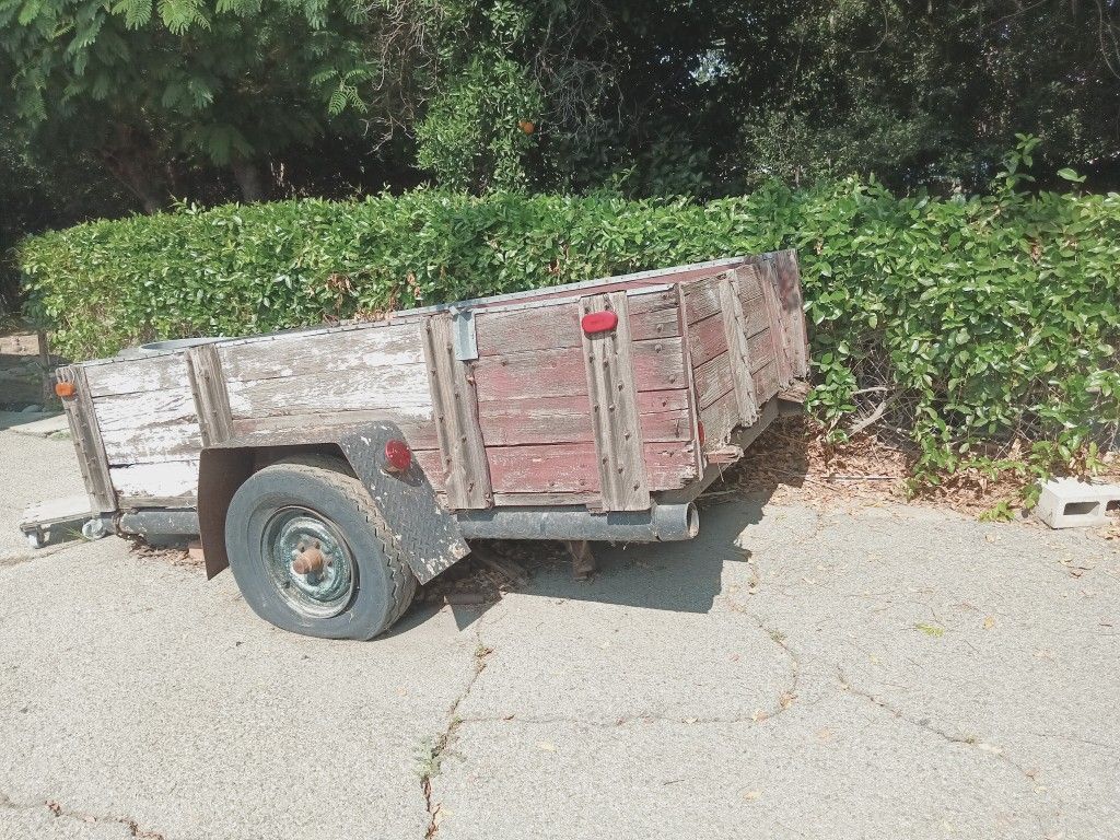 Trailer