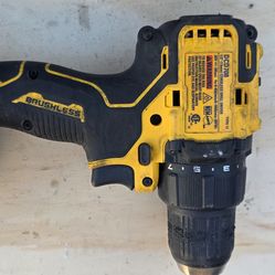 Dewalt  20v drill