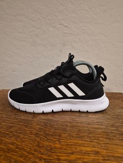 Adidas Women's Nario Move Athletic Running Shoes 
Women's Size 7.5