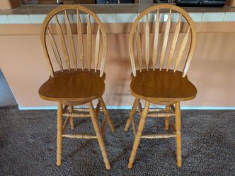 Pair of swivel bar stool chairs