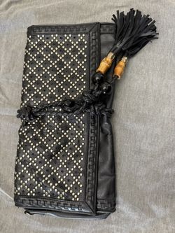 Black Clutch