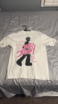 Bad Bunny Shirt   Size M