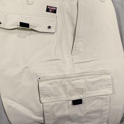 Plugg Shorts Size Small