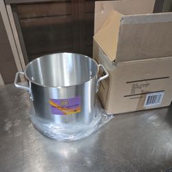 Stock Pot, Heavy Duty 12 Quart NEW