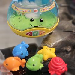 Fisher-Price Baby & Toddler Toy Laugh & Learn Magical Lights Fishbowl with ...