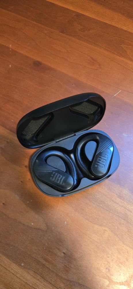 JBL Endurance Peak 3 Earbuds