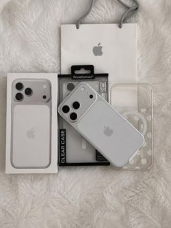 iPhone 17 pro max 1TB (Terra Byte) Carrier unlocked
National and international 
New 10/10
