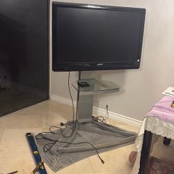 Flat Screen Tv With Stand 