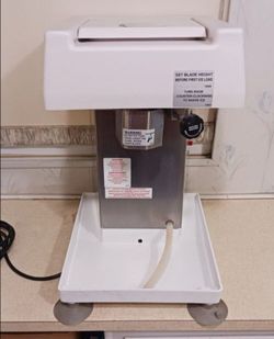 Ice shaver