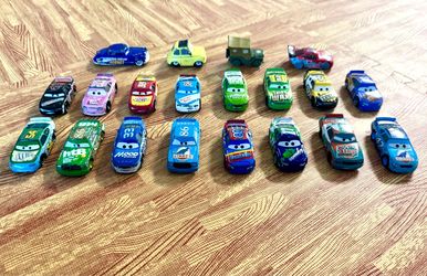 Disney Pixar Cars Mattel Die-Cast Collection – 21 Cars – Doc Hudson, Sarge, Lightning McQueen & Racers