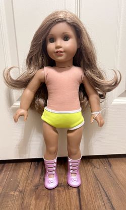 American Girl Doll Leah Clark