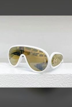 Sunglasses 