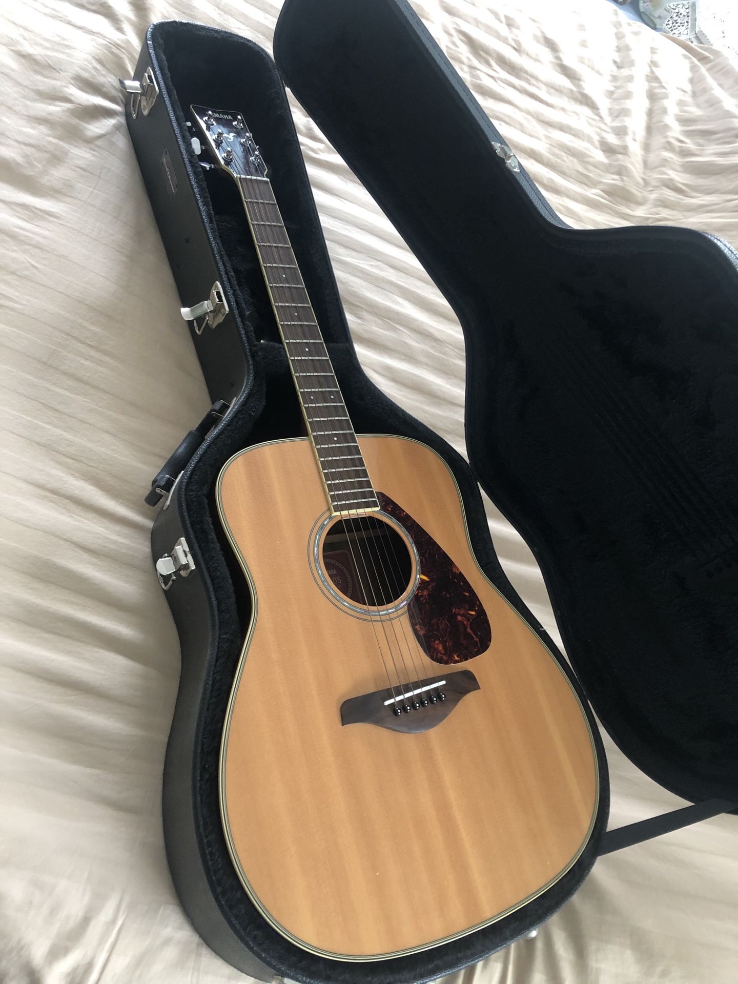 Yamaha FG730S Acoustic Guitar