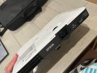 epson powerlite 1795