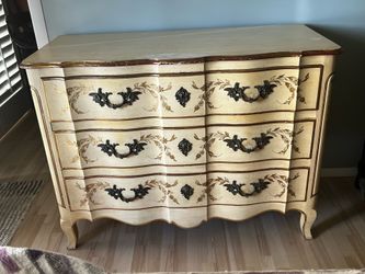 John Widdicomb MCM dresser