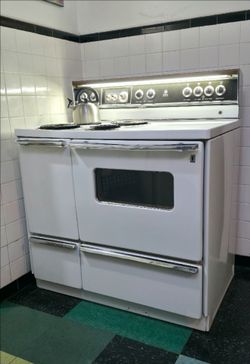 Vintage GE double oven & Cooktop