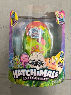 Hatchimals CollEGGtibles Secret Scene Playset by Spin Master.