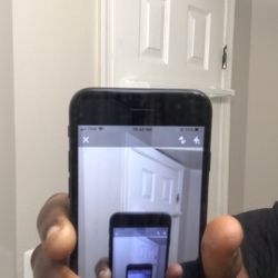 Black iPhone 7