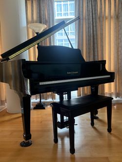🎹 Kohler & Campbell KIG-48 Petite Baby Grand Piano – 4’8” – Polished Ebony