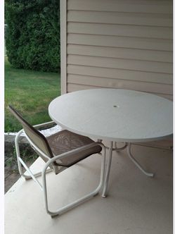 Patio Table & 4 Chairs