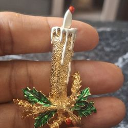 Xmas Candle Brooch 