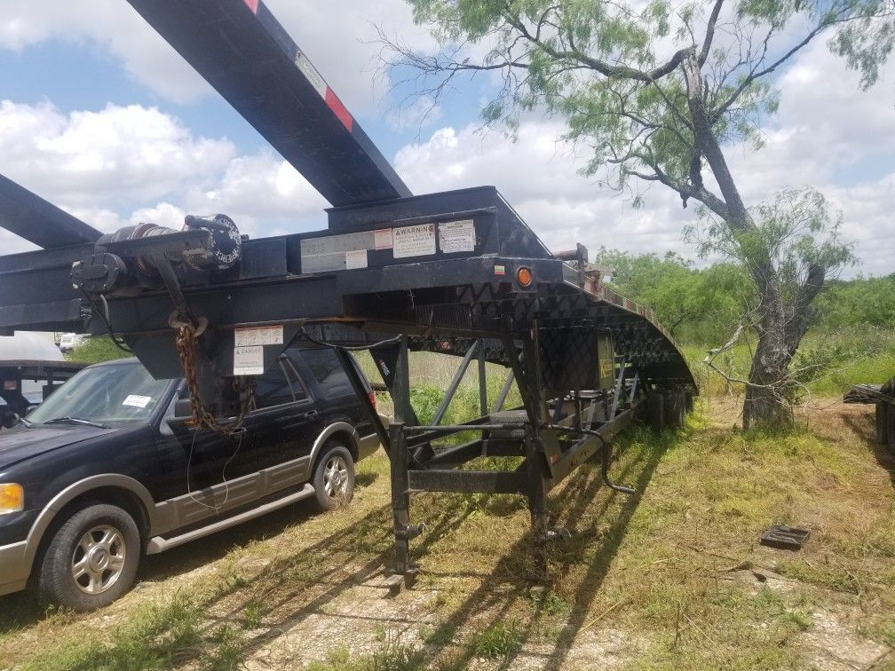 2015 Kaufman 3 4 car hauler for Sale in San Antonio, TX OfferUp