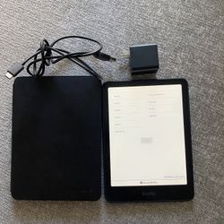 Kindle Paper white  12th Generation 7in